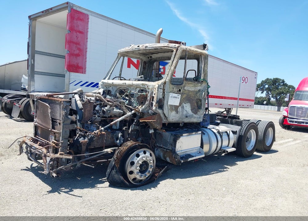 2014 INTERNATIONAL PROSTAR VIN: 3HSDJAPR9EN797914
