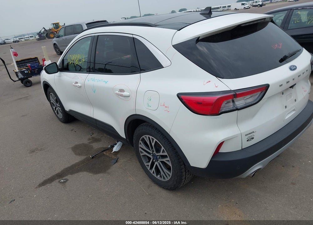 2020 FORD ESCAPE VIN: 1FMCU0H60LUB05463