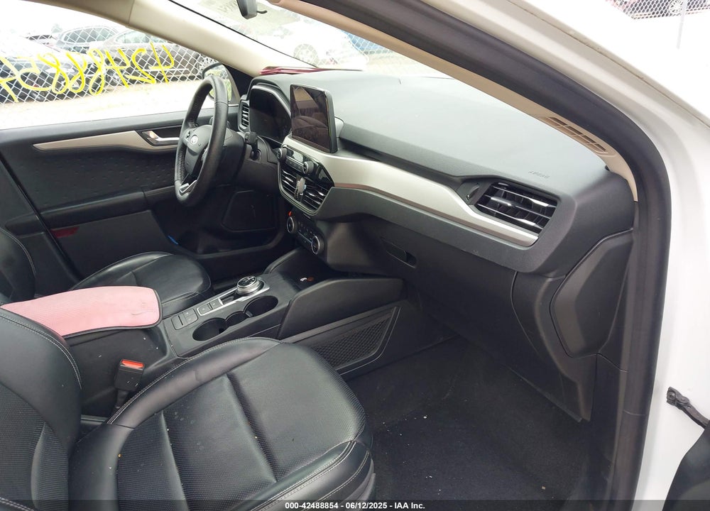 2020 FORD ESCAPE VIN: 1FMCU0H60LUB05463