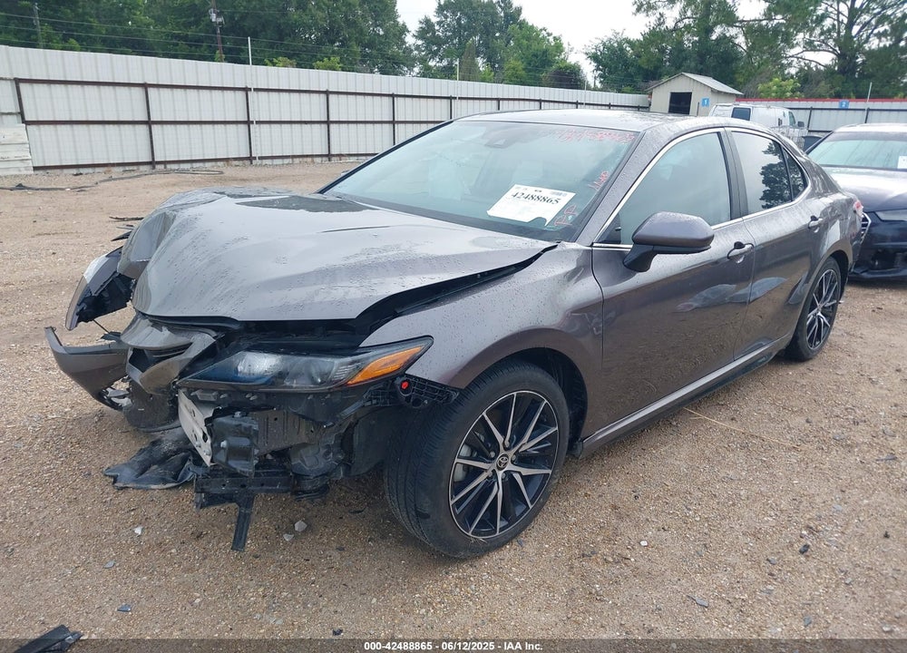 2021 TOYOTA CAMRY VIN: 4T1G11AKXMU601248
