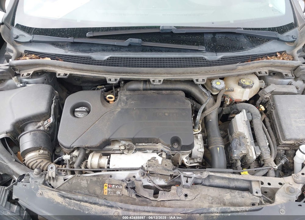 2019 CHEVROLET CRUZE VIN: 1G1BE5SM1K7109268