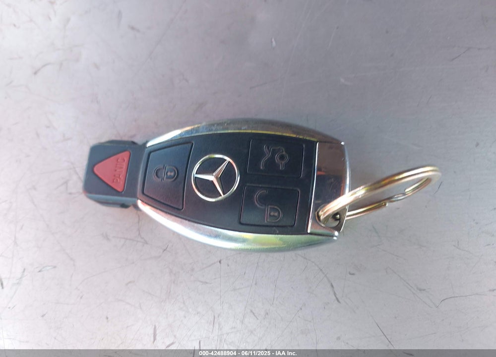 2016 MERCEDES-BENZ E 350 VIN: WDDHF5KB2GB194239