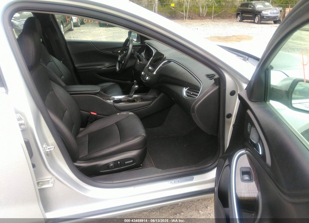 2019 CHEVROLET MALIBU PREMIER VIN: 1G1ZE5SX2KF121038