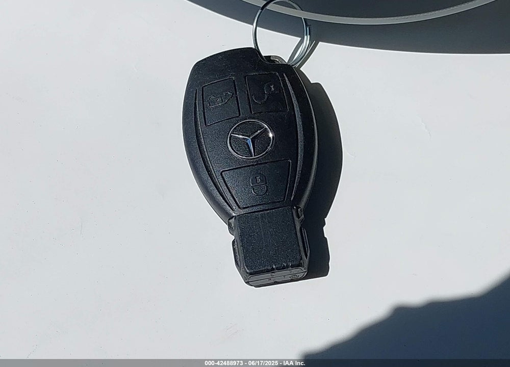 2016 MERCEDES-BENZ METRIS VIN: WD3PG2EA8G3132823