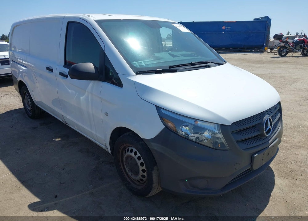 2016 MERCEDES-BENZ METRIS VIN: WD3PG2EA8G3132823