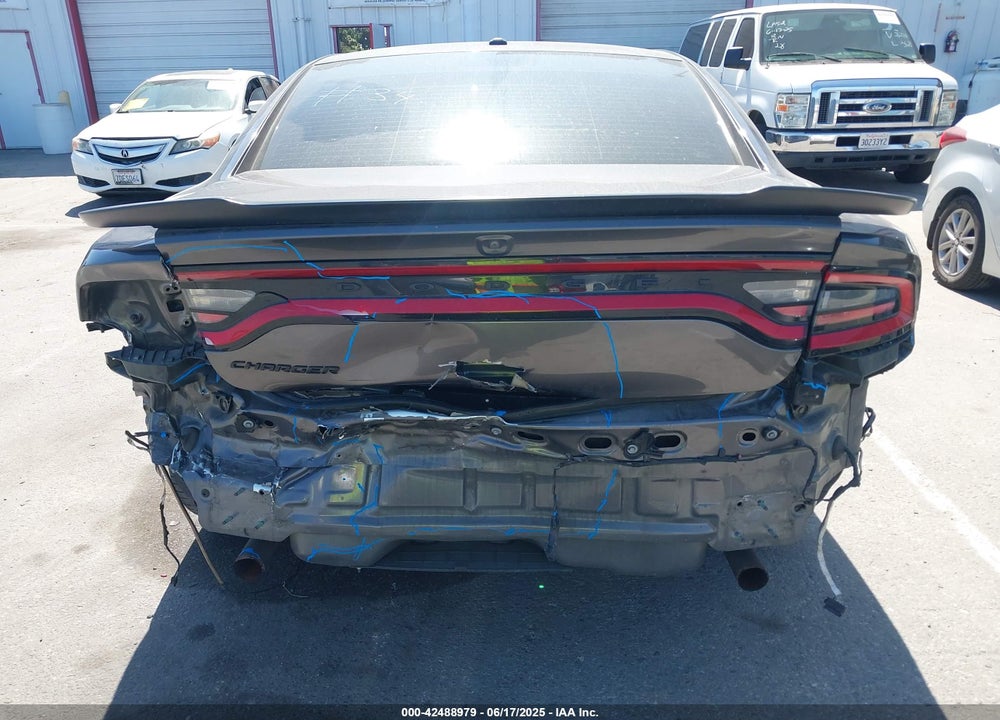 2020 DODGE CHARGER VIN: 2C3CDXBG0LH219520
