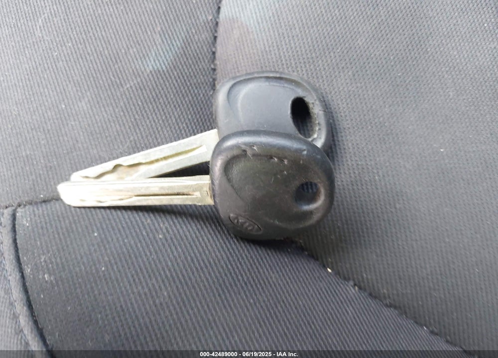 2015 KIA SOUL VIN: KNDJN2A2XF7758333
