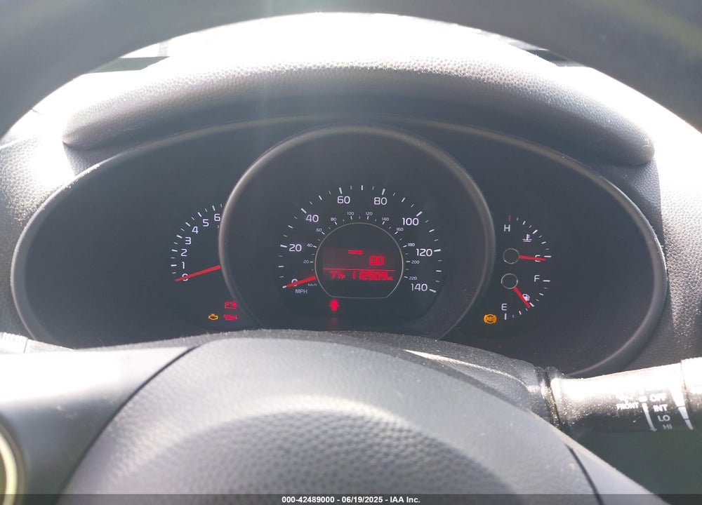 2015 KIA SOUL VIN: KNDJN2A2XF7758333