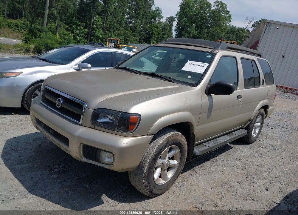 2003 NISSAN PATHFINDER SE VIN: JN8DR09Y83W815648