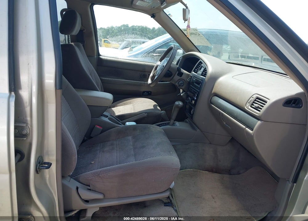 2003 NISSAN PATHFINDER SE VIN: JN8DR09Y83W815648
