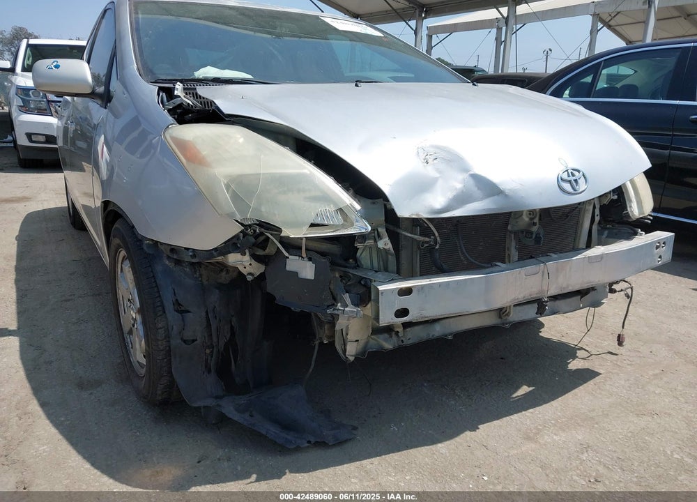 2005 TOYOTA PRIUS VIN: JTDKB20U757017992