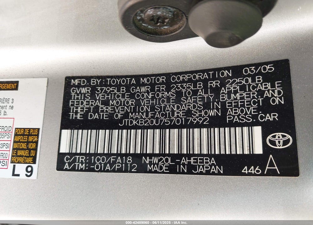 2005 TOYOTA PRIUS VIN: JTDKB20U757017992