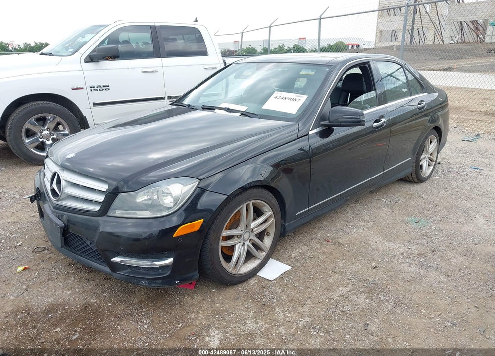 2012 MERCEDES-BENZ C 300 LUXURY 4MATIC/SPORT 4MATIC VIN: WDDGF8BB9CR208314