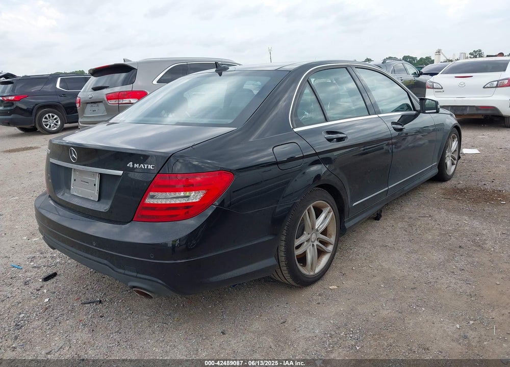 2012 MERCEDES-BENZ C 300 LUXURY 4MATIC/SPORT 4MATIC VIN: WDDGF8BB9CR208314