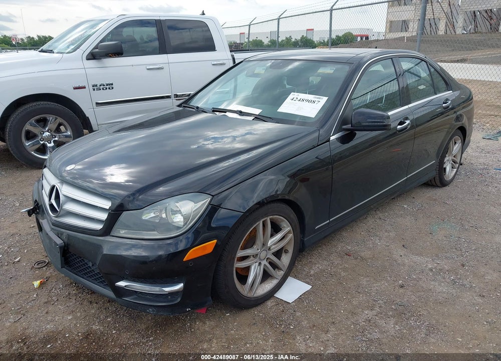 2012 MERCEDES-BENZ C 300 LUXURY 4MATIC/SPORT 4MATIC VIN: WDDGF8BB9CR208314