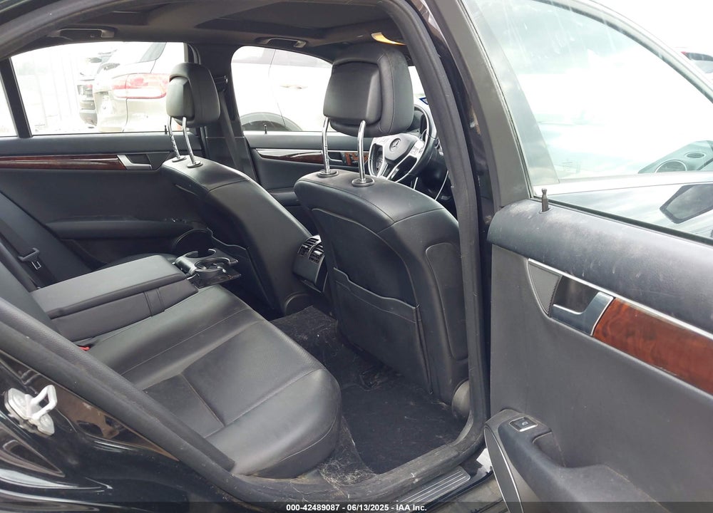 2012 MERCEDES-BENZ C 300 LUXURY 4MATIC/SPORT 4MATIC VIN: WDDGF8BB9CR208314