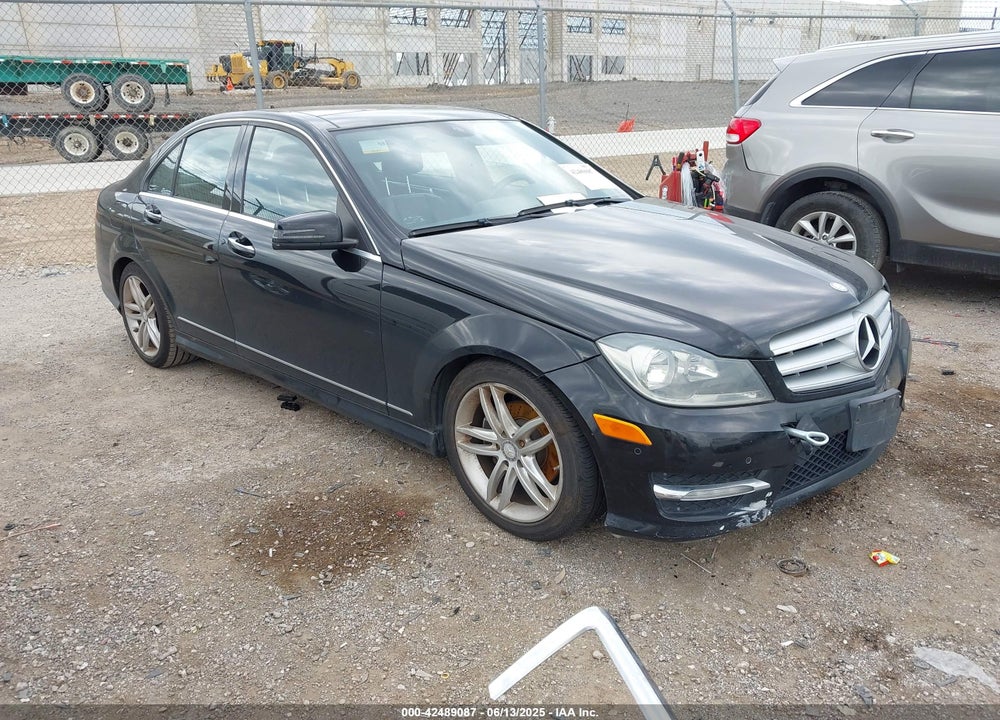 2012 MERCEDES-BENZ C 300 LUXURY 4MATIC/SPORT 4MATIC VIN: WDDGF8BB9CR208314