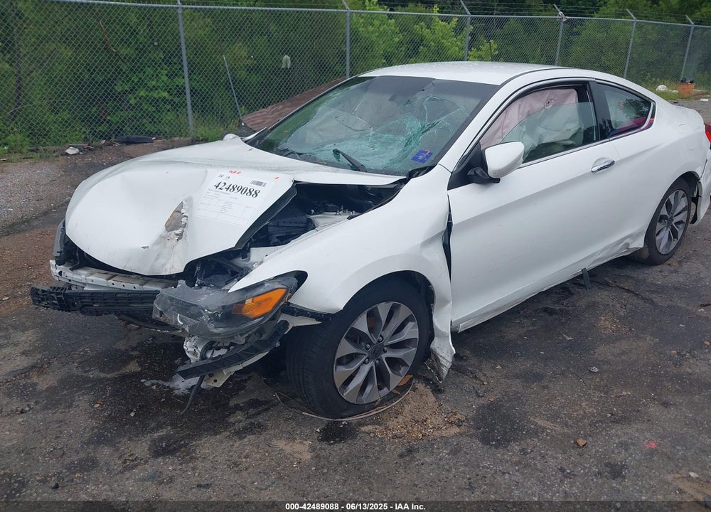 2015 HONDA ACCORD VIN: 1HGCT1B34FA010214