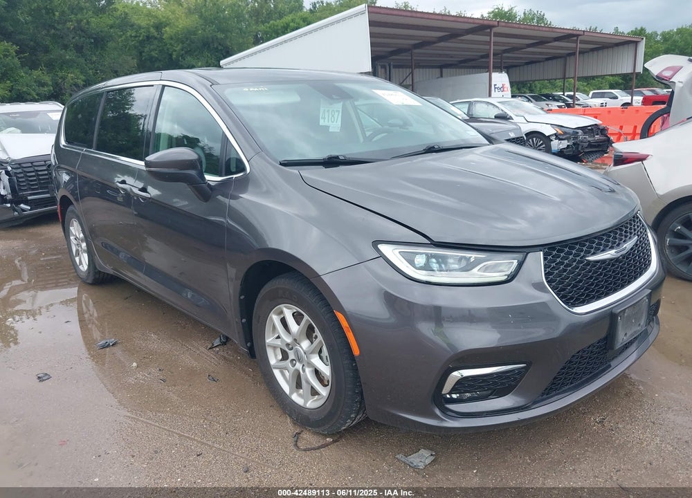 2023 CHRYSLER PACIFICA TOURING L VIN: 2C4RC1BG9PR550683