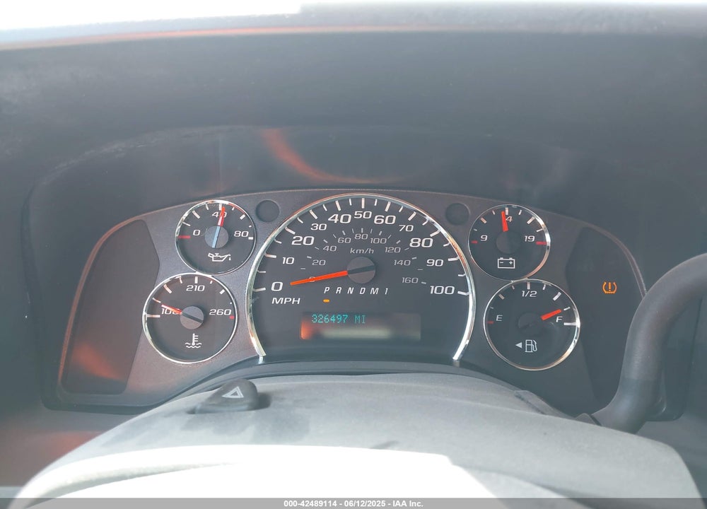 2011 CHEVROLET EXPRESS 2500 WORK VAN VIN: 1GCWGFBA7B1177706