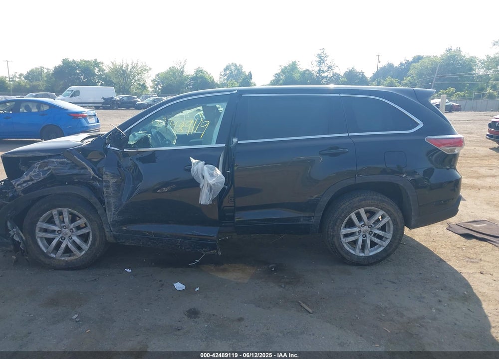 2015 TOYOTA HIGHLANDER VIN: 5TDZARFH5FS016383