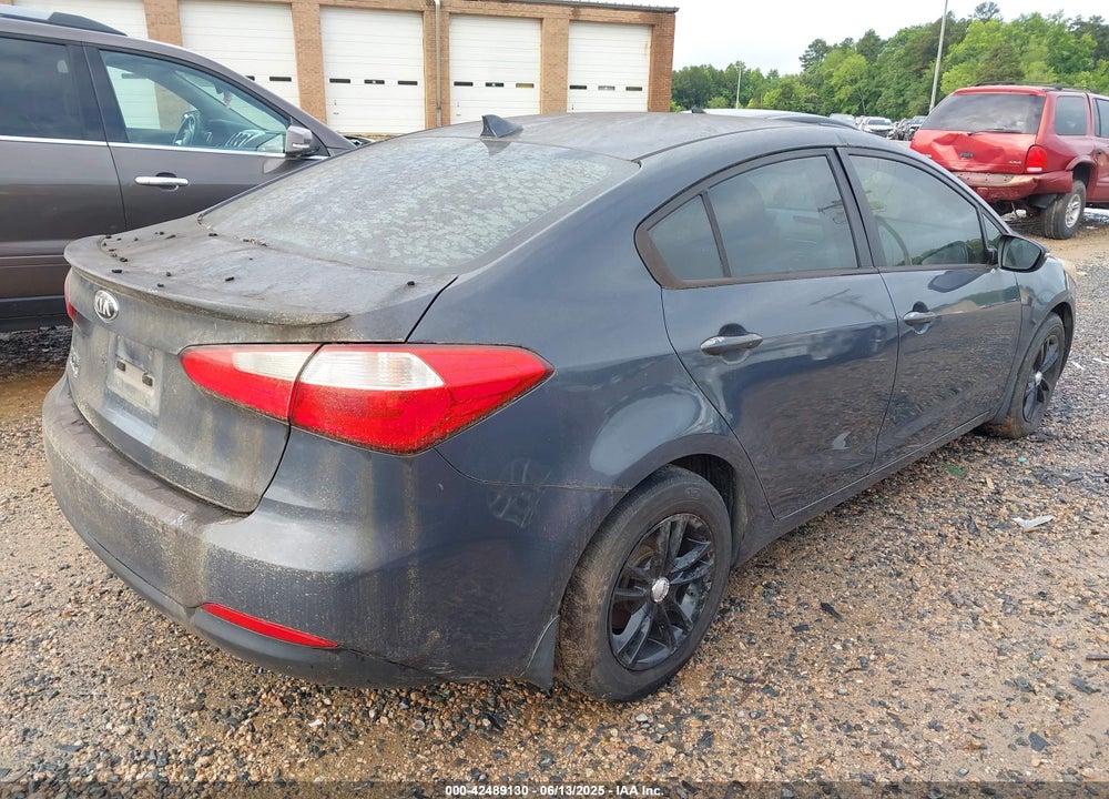 2015 KIA FORTE LX VIN: KNAFX4A62F5362405