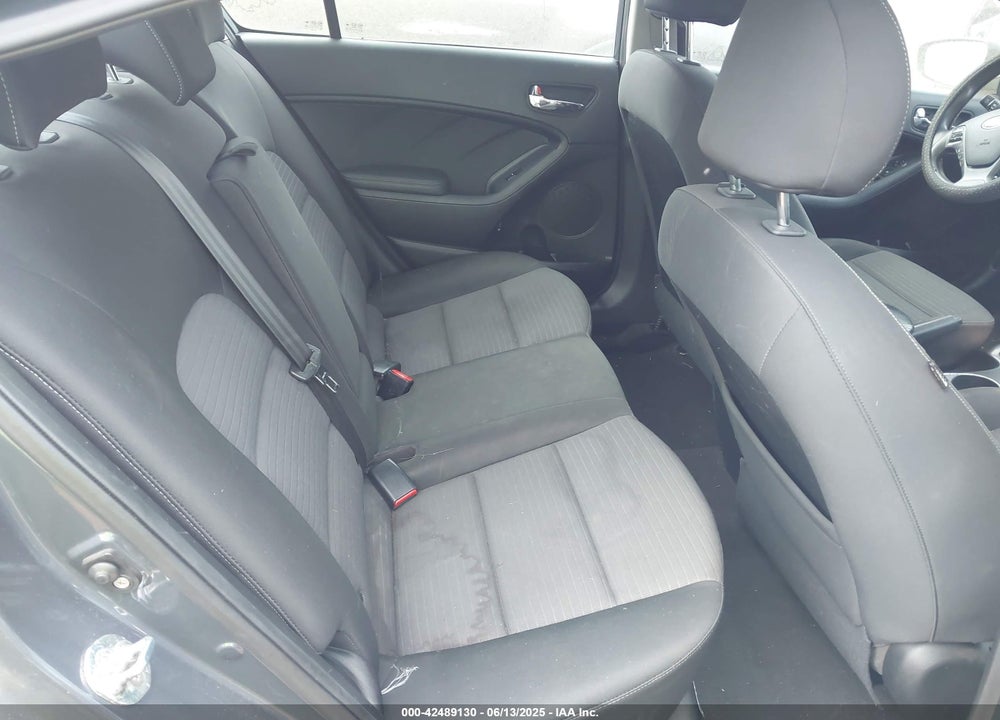 2015 KIA FORTE LX VIN: KNAFX4A62F5362405