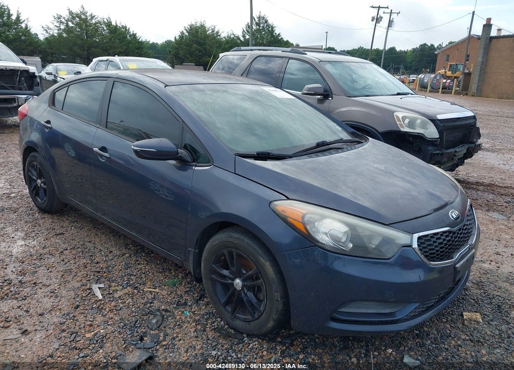 2015 KIA FORTE LX VIN: KNAFX4A62F5362405