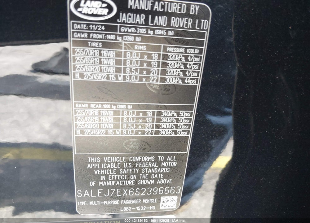 2025 LAND ROVER DEFENDER 110 P300 VIN: SALEJ7EX6S2396663