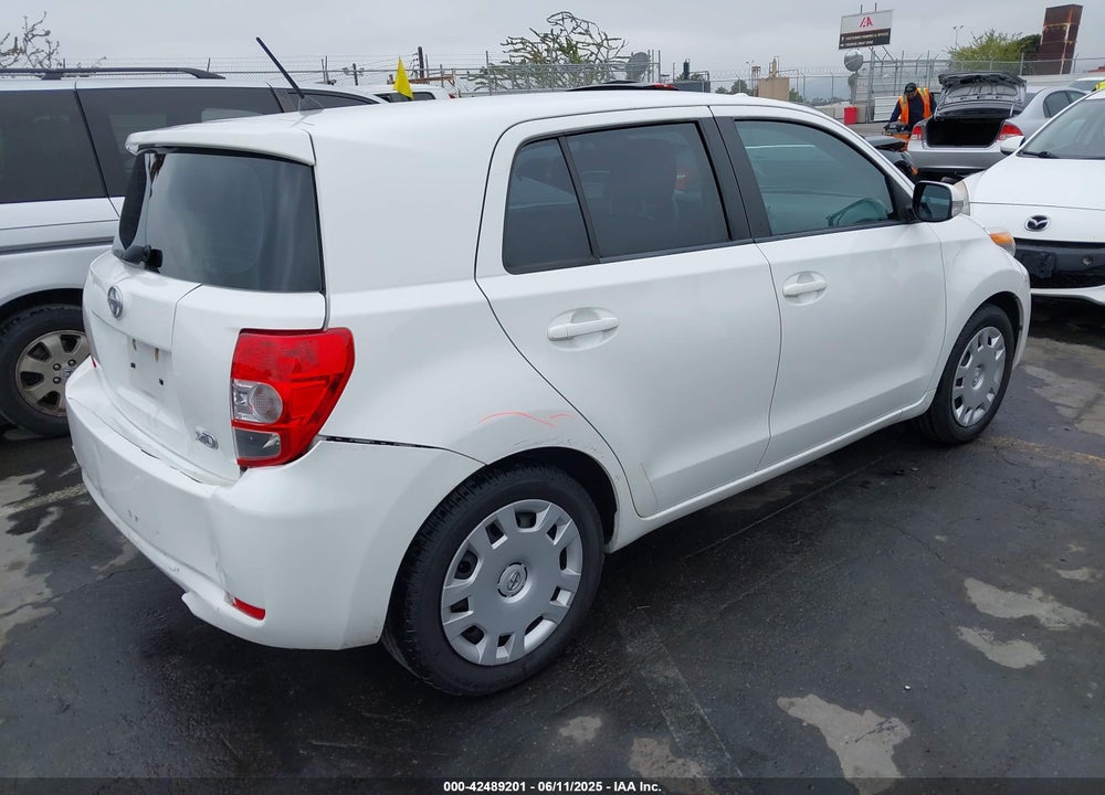 2009 SCION XD VIN: JTKKU10409J048085