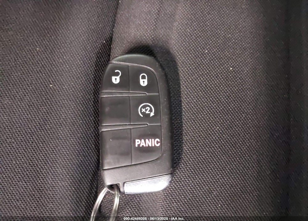 2019 JEEP RENEGADE VIN: ZACNJABBXKPK29402