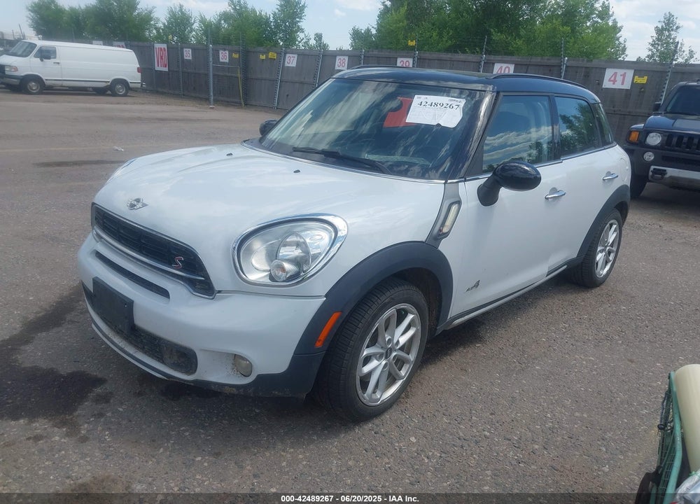 2015 MINI COOPER COUNTRYMAN VIN: WMWZC5C56FWT37911