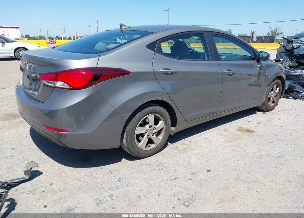 2014 HYUNDAI ELANTRA SE VIN: 5NPDH4AE7EH485551