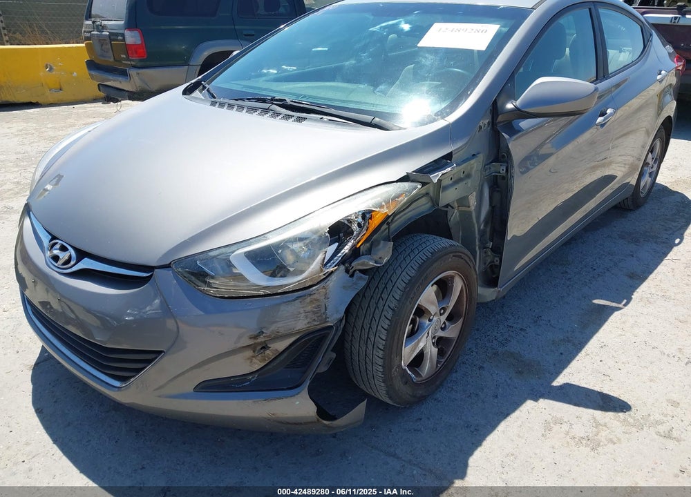 2014 HYUNDAI ELANTRA SE VIN: 5NPDH4AE7EH485551