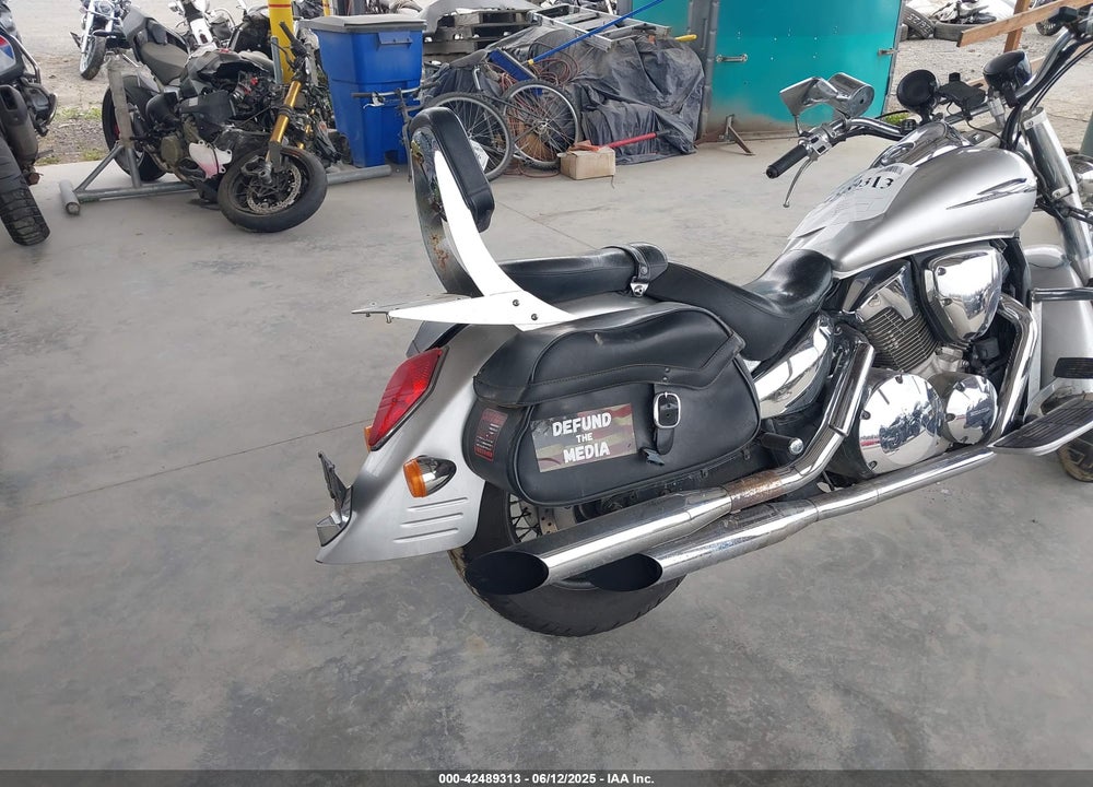 2006 HONDA VT1300 S VIN: 1HFSC52096A313907