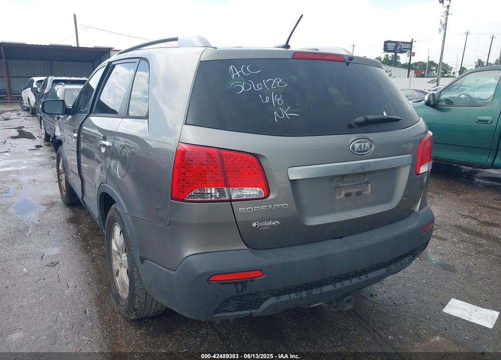 2012 KIA SORENTO VIN: 5XYKT4A2XCG250299