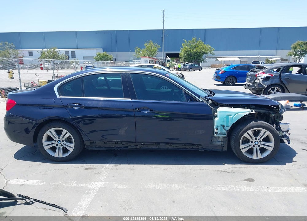 2017 BMW 3 SERIES VIN: WBA8B9G5XHNU51094