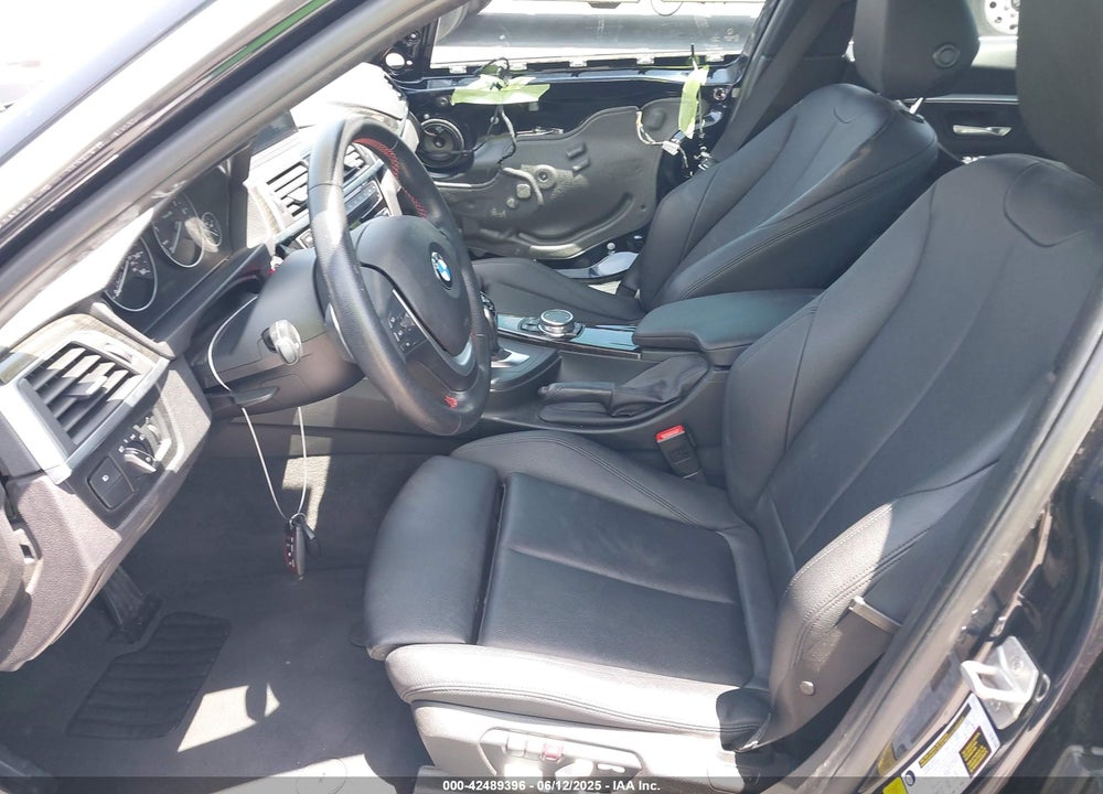 2017 BMW 3 SERIES VIN: WBA8B9G5XHNU51094