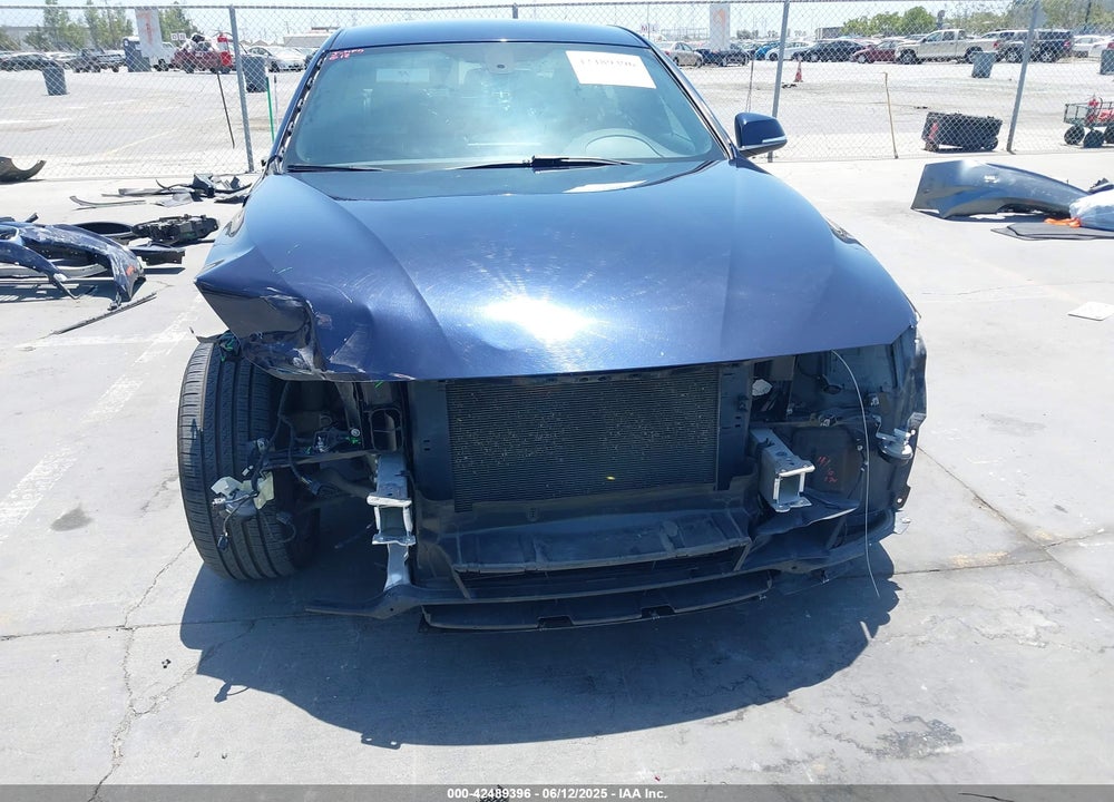 2017 BMW 3 SERIES VIN: WBA8B9G5XHNU51094
