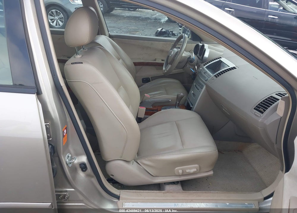 2005 NISSAN MAXIMA VIN: 1N4BA41E35C860915