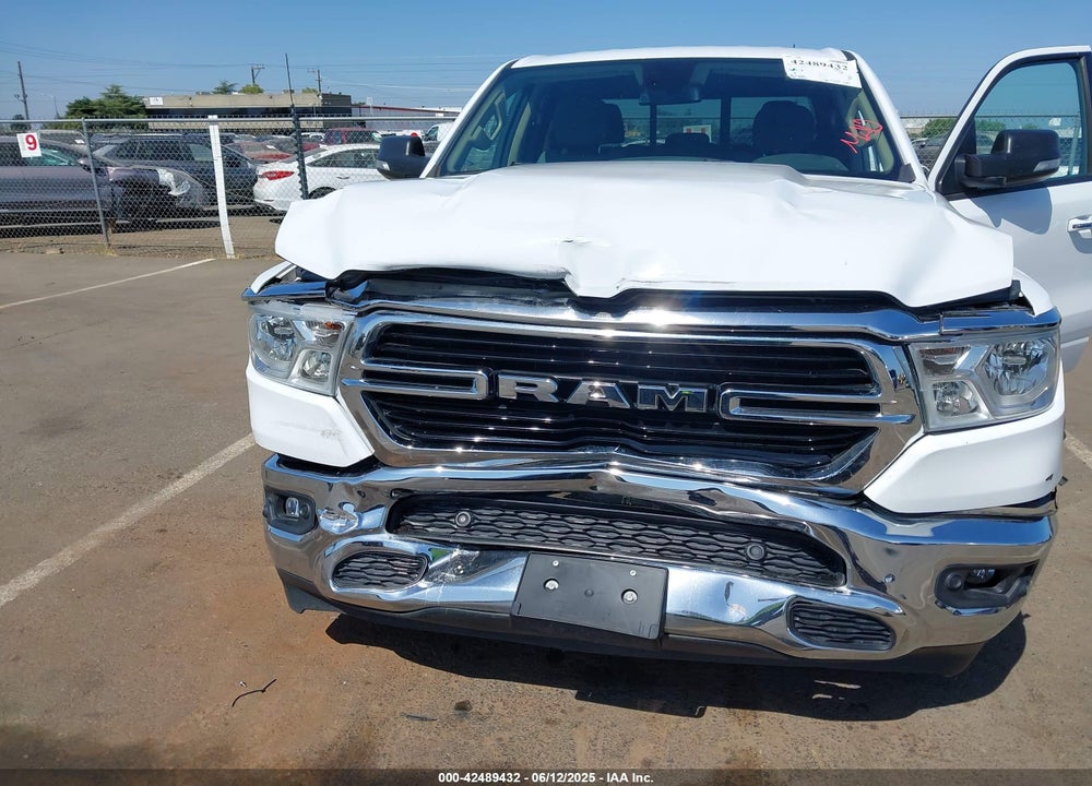 2020 RAM 1500 VIN: 1C6RREBT4LN256707