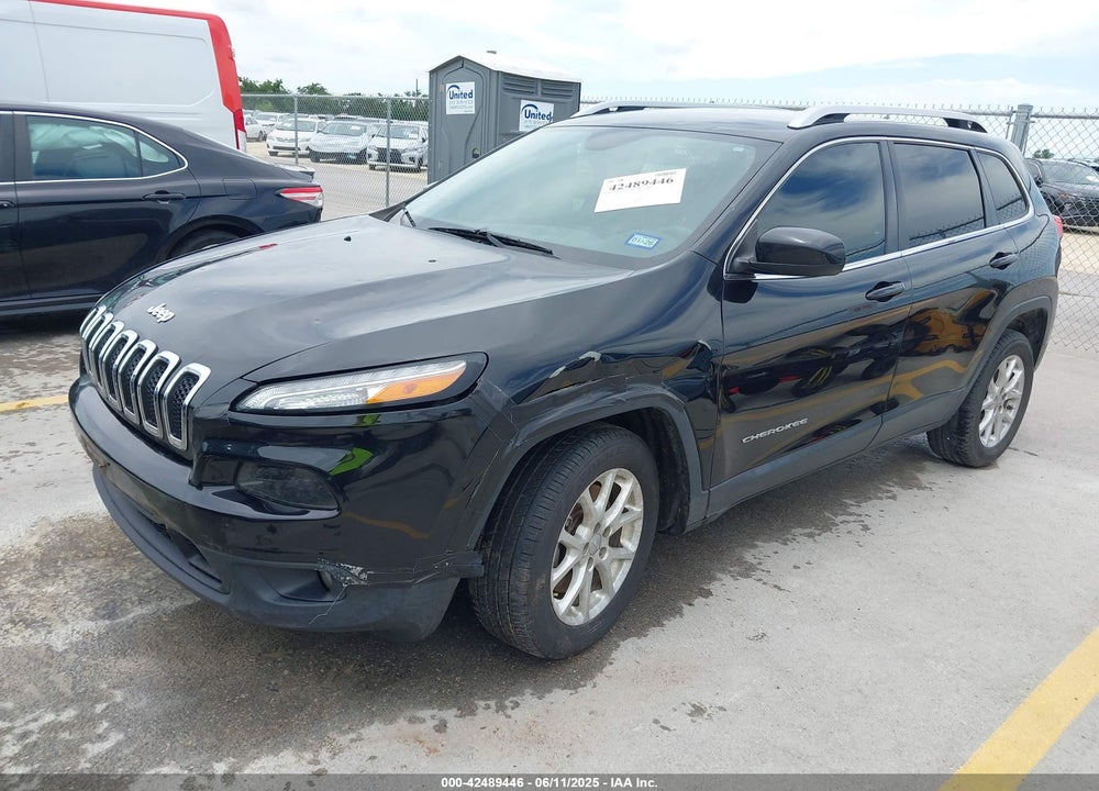 2014 JEEP CHEROKEE VIN: 1C4PJLCS0EW116152