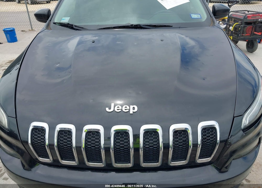 2014 JEEP CHEROKEE VIN: 1C4PJLCS0EW116152