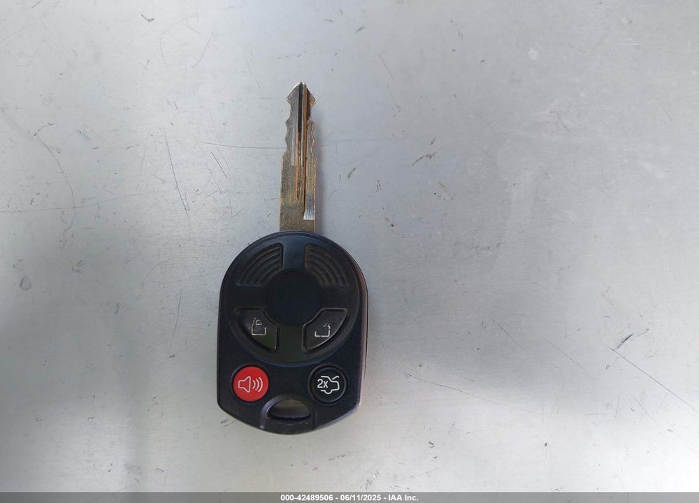 2008 FORD ESCAPE XLT VIN: 1FMCU03Z28KC14284