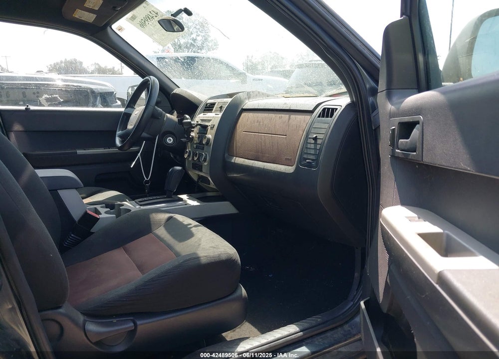 2008 FORD ESCAPE XLT VIN: 1FMCU03Z28KC14284