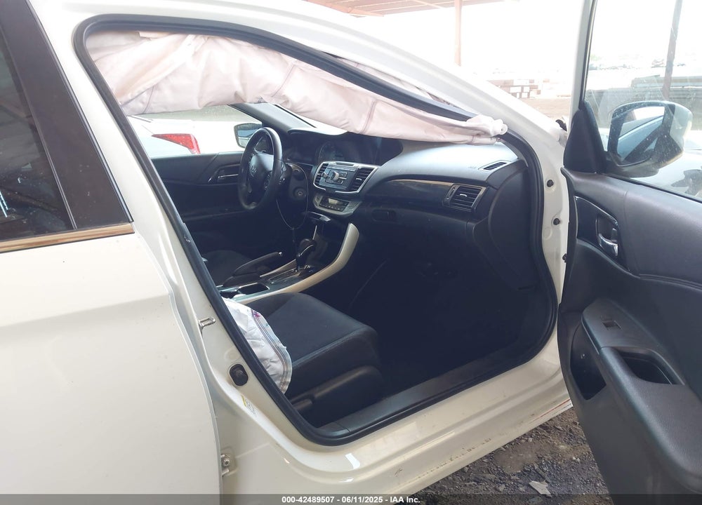 2014 HONDA ACCORD VIN: 1HGCR2F57EA164124
