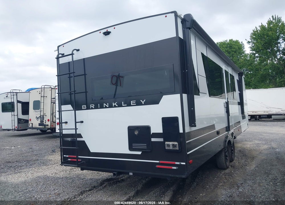 2025 BRINKLEY RV RV VIN: 7T0T13125SC000541