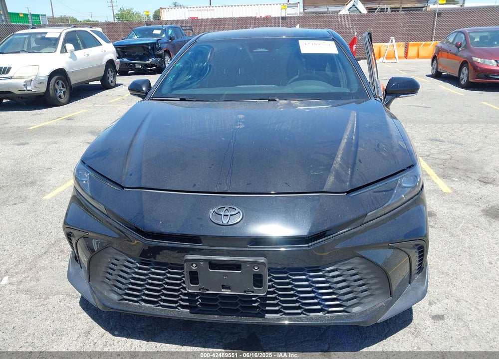 2025 TOYOTA CAMRY VIN: 4T1DAACK0SU074561