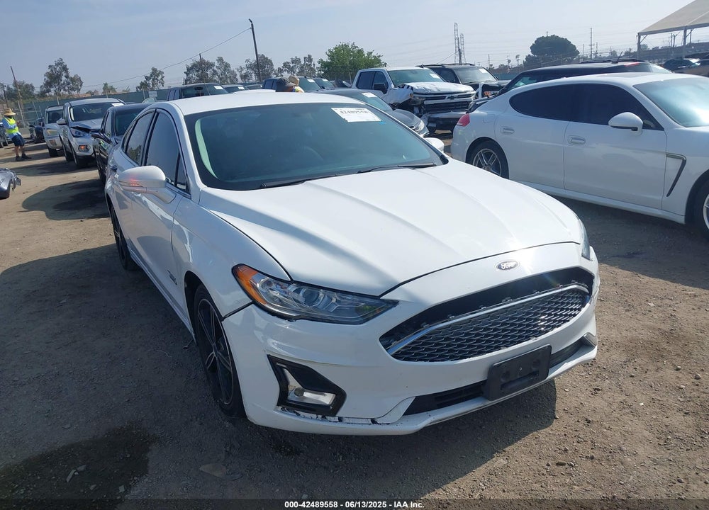 2014 FORD FUSION ENERGI SE LUXURY VIN: 3FA6P0PU4ER357080