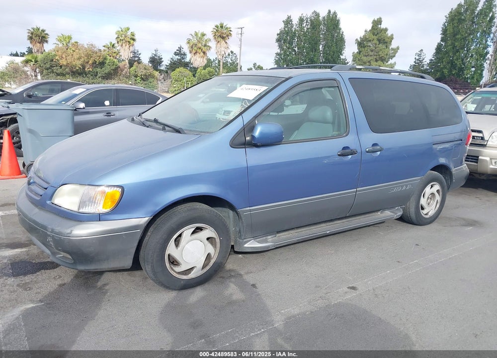 2001 TOYOTA SIENNA XLE VIN: 4T3ZF13C41U373962